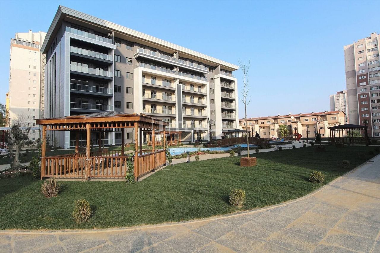 Apartamento en Estambul, Turquia, 130 m² - imagen 1