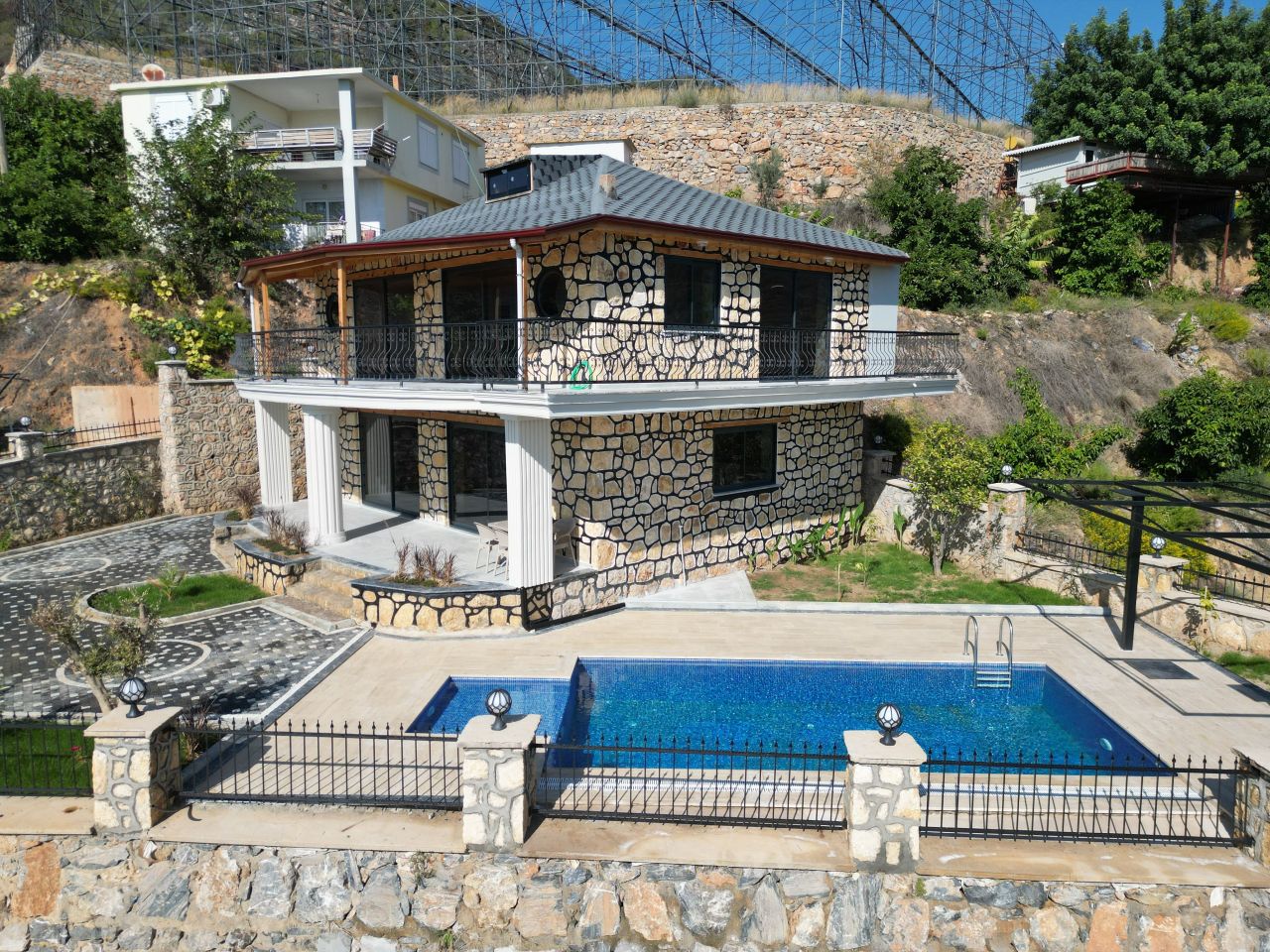 Villa in Alanya, Türkei, 250 m² - Foto 1