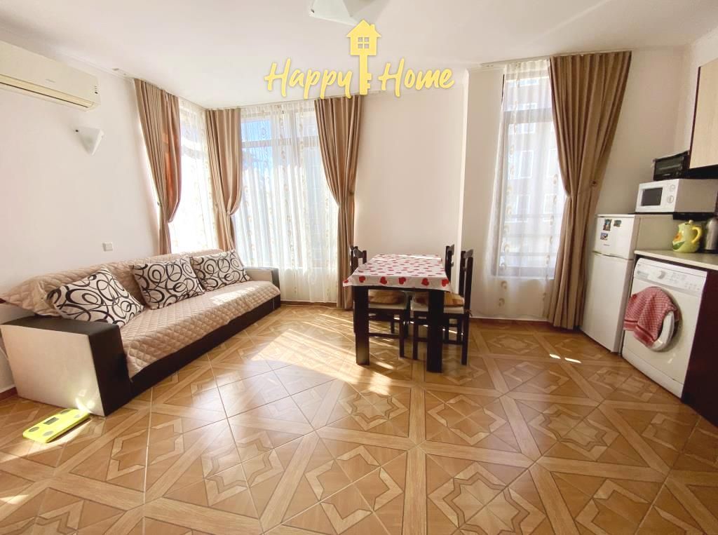 Appartement à Slantchev Briag, Bulgarie, 54 m² - image 1