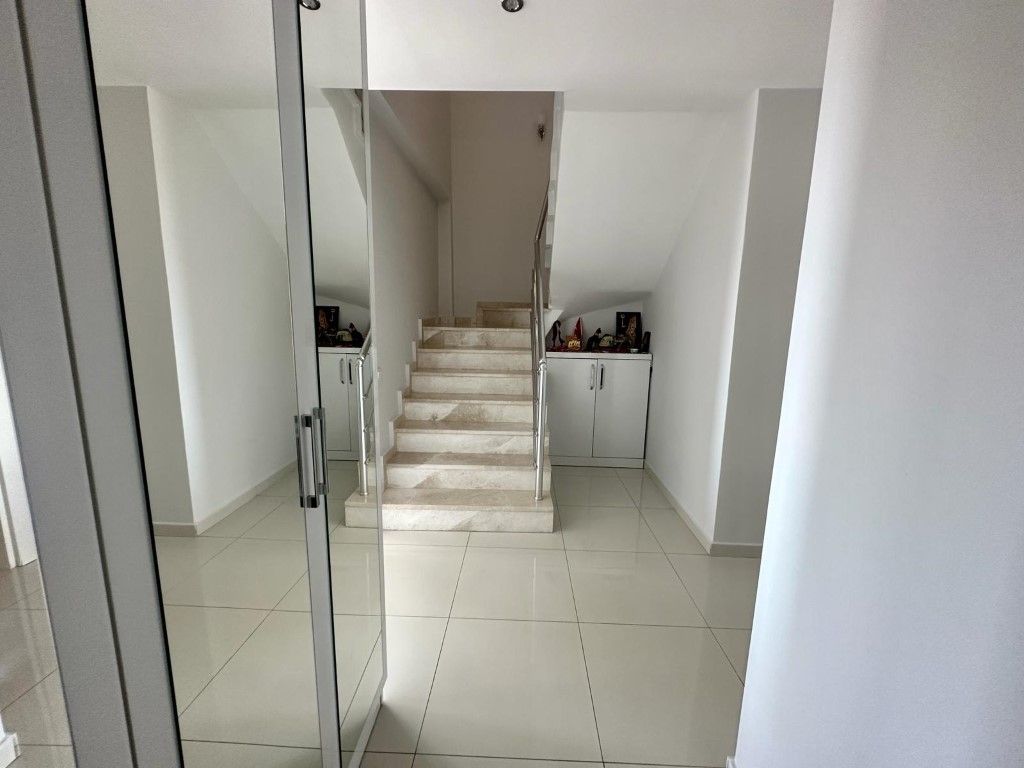 Apartment in Kestel, Turkey, 240 m² - picture 8