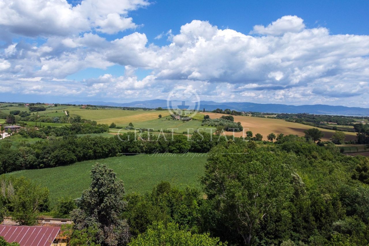 Casa en Castiglione del Lago, Italia, 323.8 m² - imagen 17