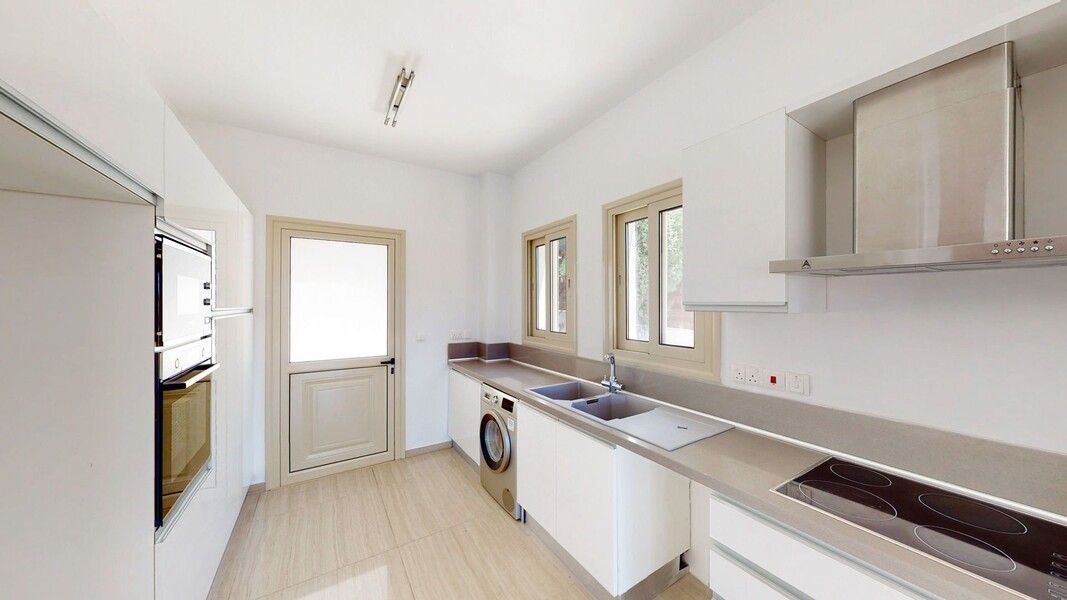 Villa en Kissonerga, Chipre, 204 m² - imagen 11