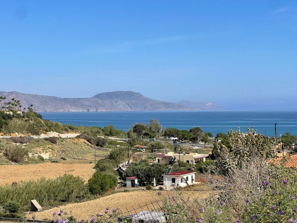 Terrain à Réthymnon, Grèce, 9 500 m² - image 1