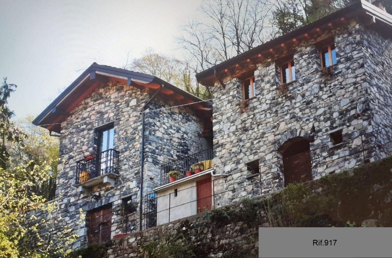 Maison par le Lac de Lugano, Italie, 225 m² - image 1