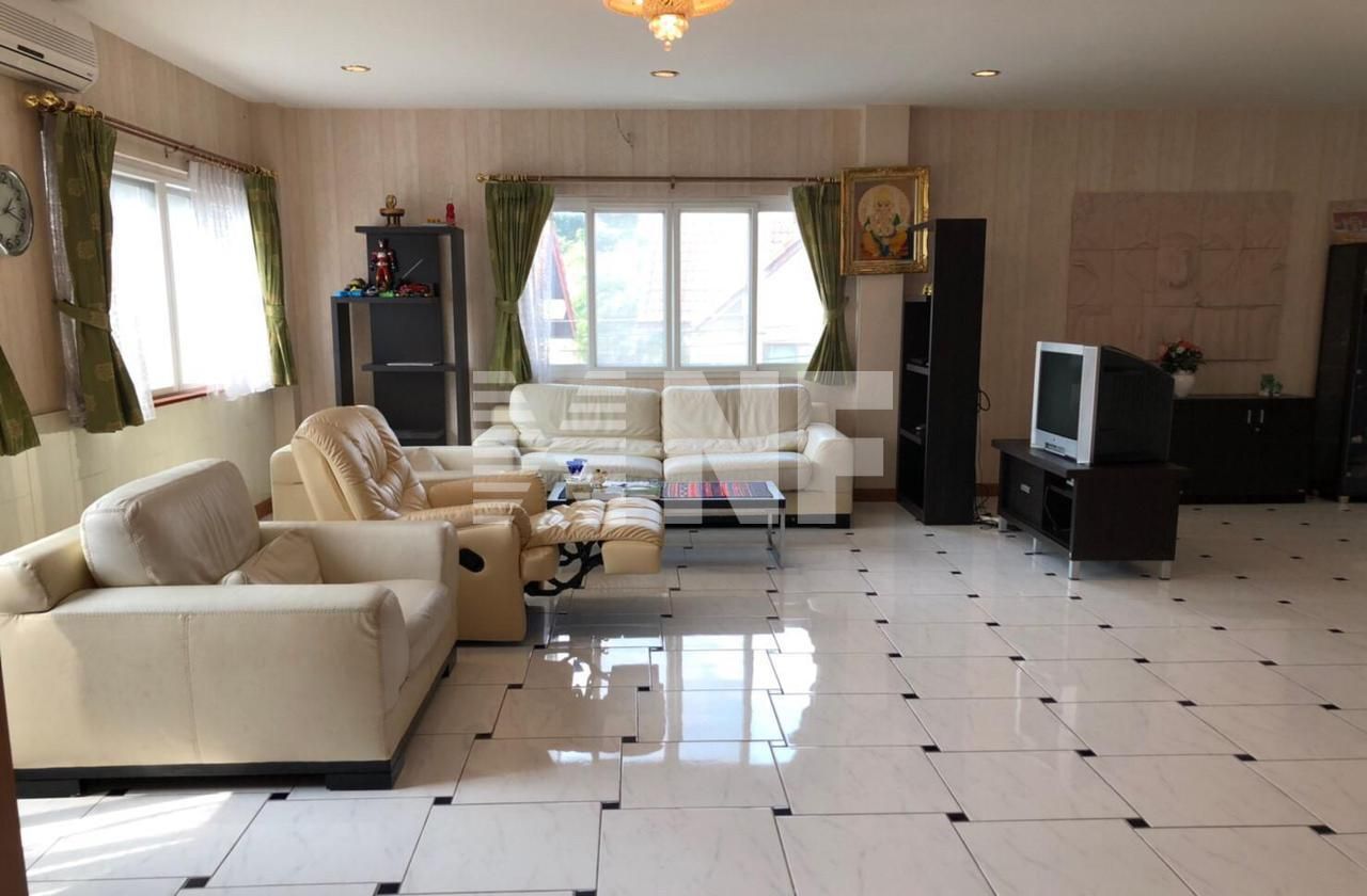 Casa a Pattaya, Thailandia, 500 m² - foto 2