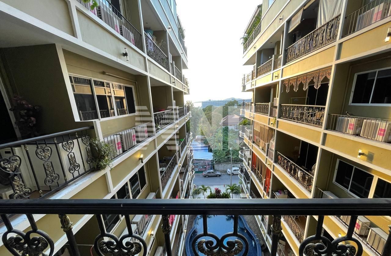 Piso en Pattaya, Tailandia, 74 m² - imagen 2