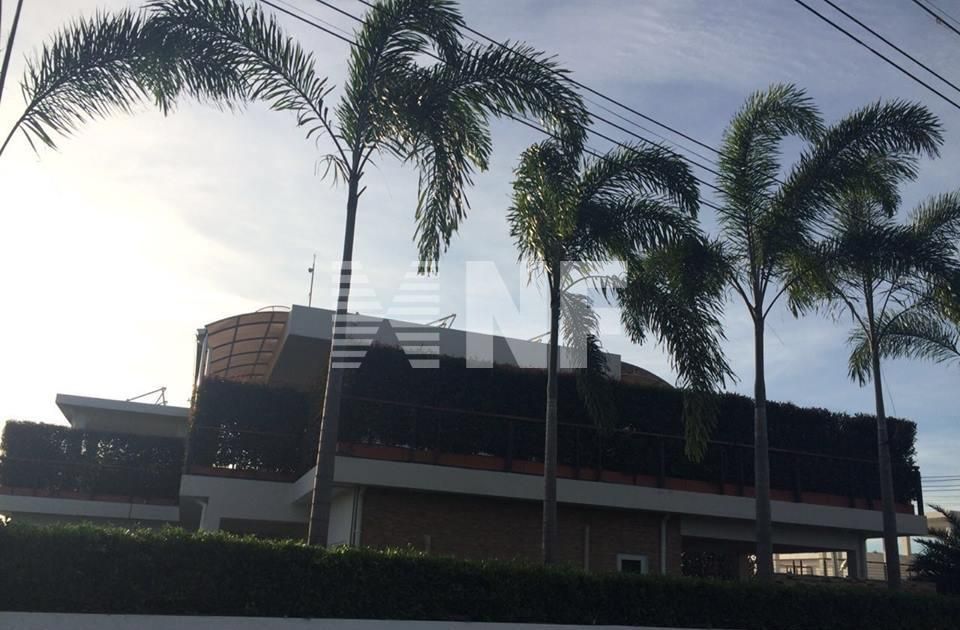 Casa en Pattaya, Tailandia, 385 m² - imagen 4