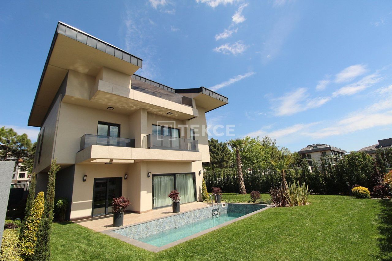 Villa in Beylikdüzü, Türkei, 289 m² - Foto 1