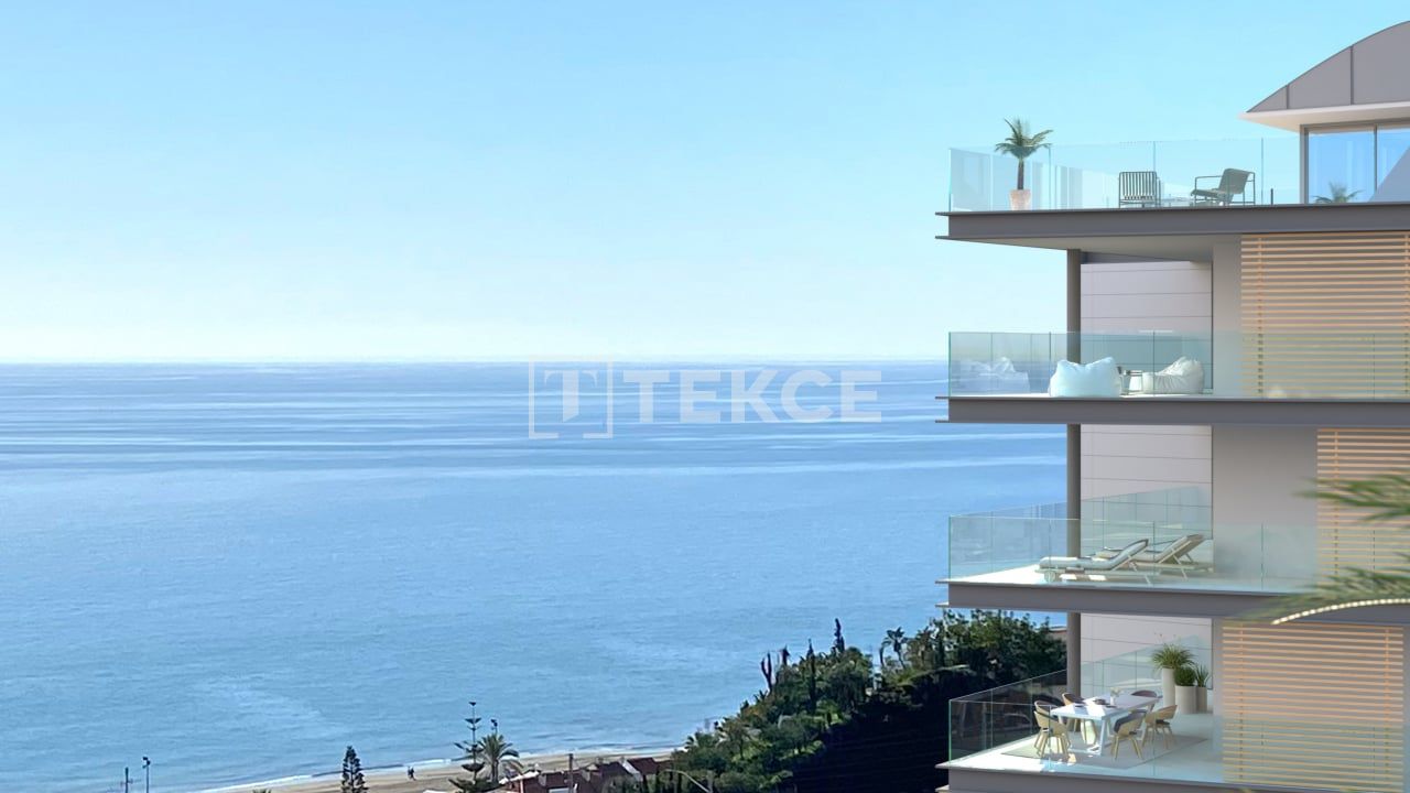 Penthouse in Fuengirola, Spain, 125 m² - picture 1