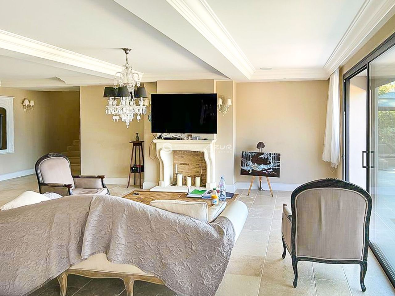 Villa à Antibes, France, 500 m² - image 8