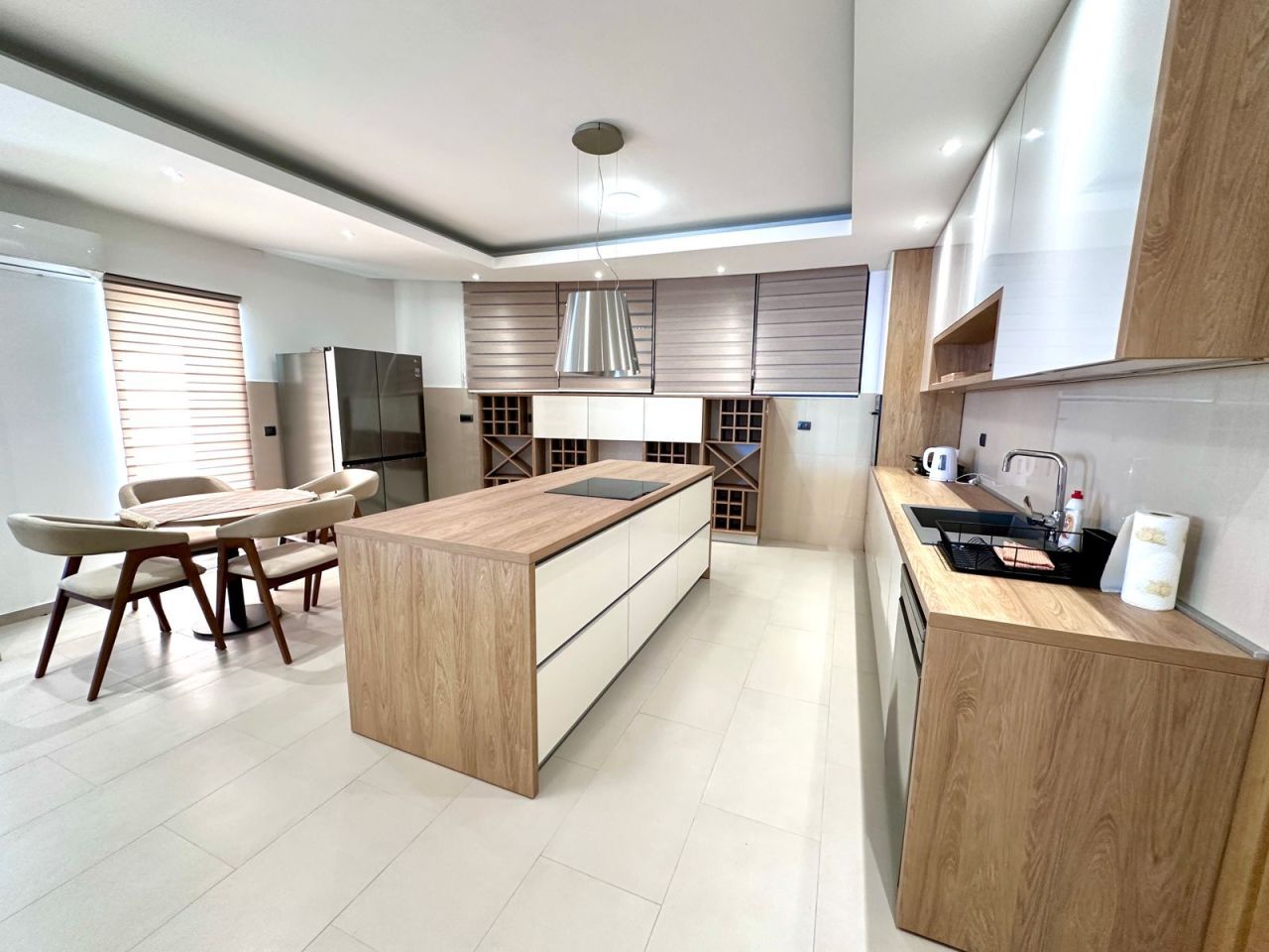 Villa en Budva, Montenegro, 740 m² - imagen 9