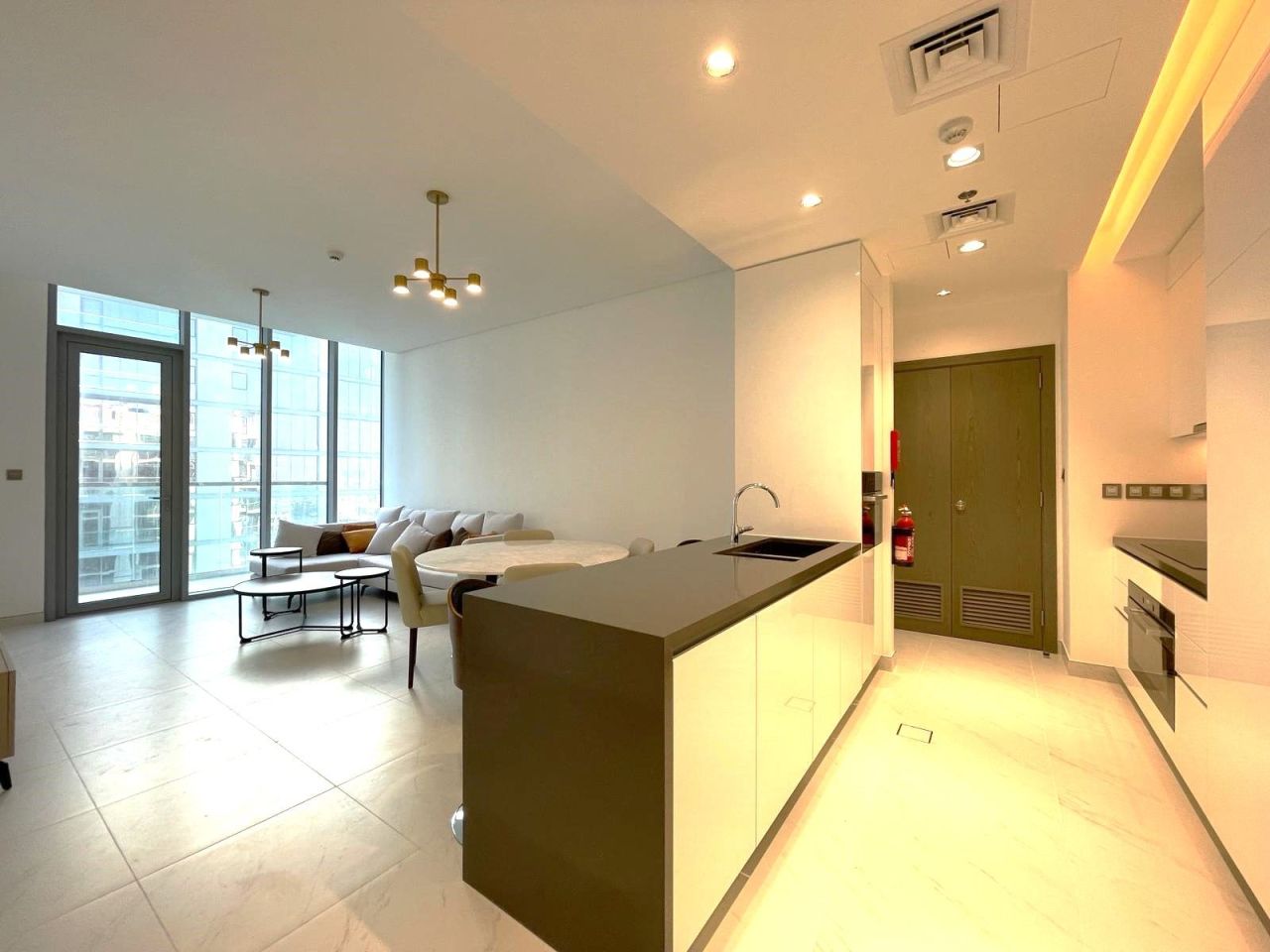Flat in Dubai, UAE, 110 m² - picture 11