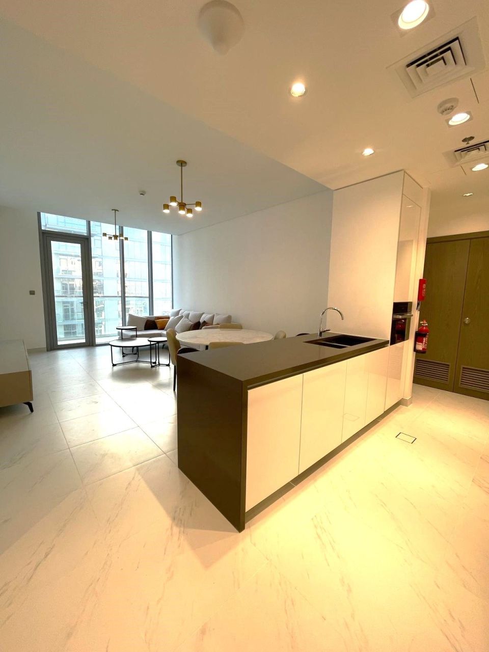 Flat in Dubai, UAE, 110 m² - picture 10