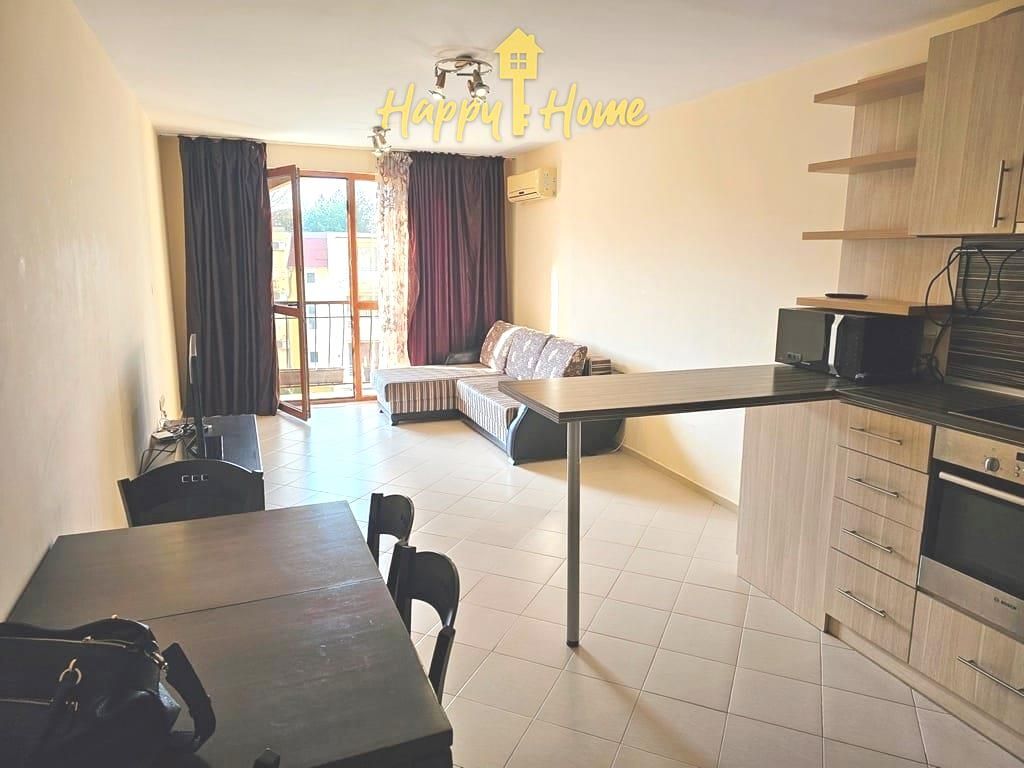 Appartement à Slantchev Briag, Bulgarie, 94 m² - image 1