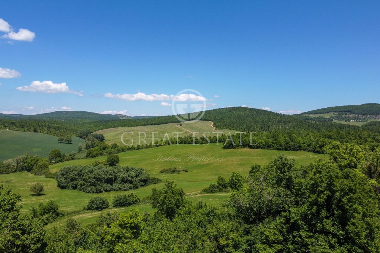 Castello Avigliano Umbro, Italia, 1 720 m² - foto 18