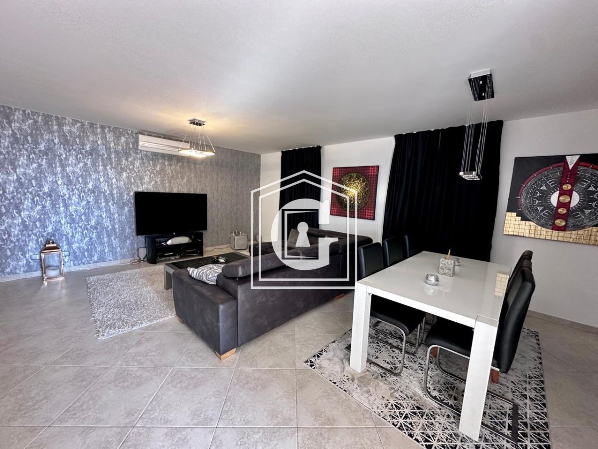 Villa a Krimovica, Montenegro, 180 m² - foto 5