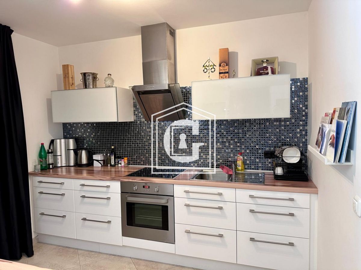 Villa a Krimovica, Montenegro, 180 m² - foto 11