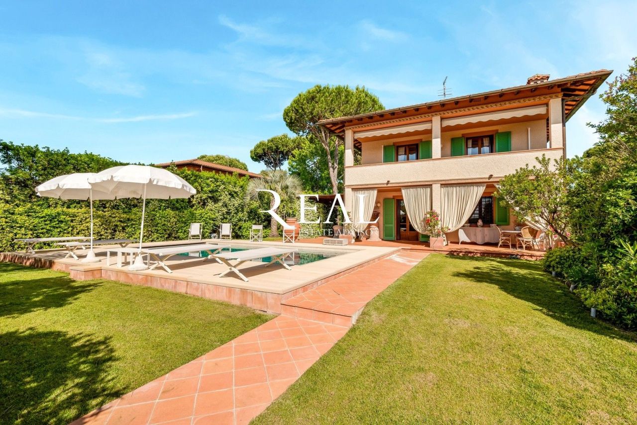 Villa in Forte dei Marmi, Italy, 260 m² - picture 4