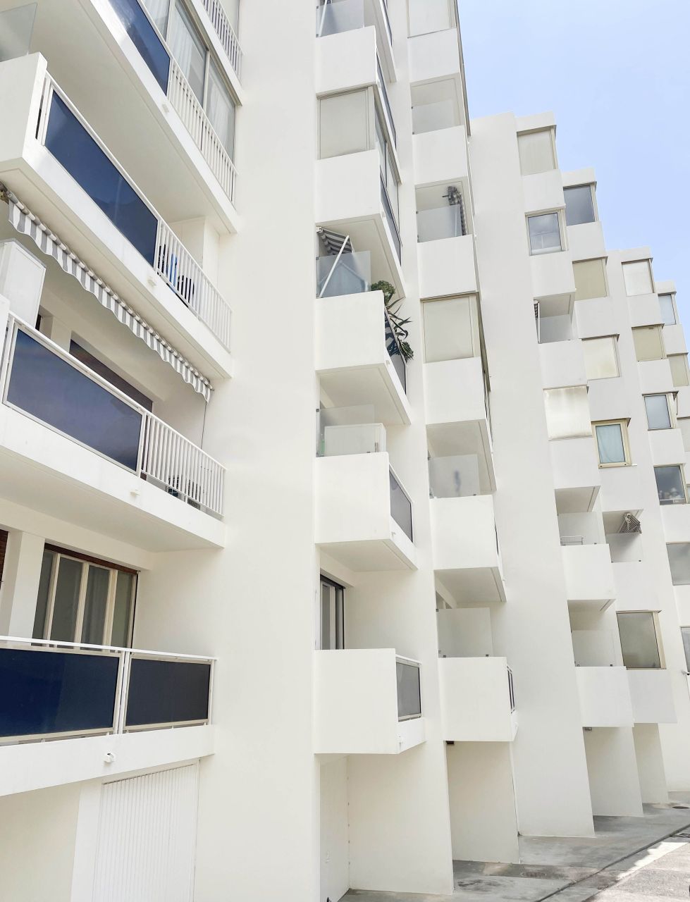 Flat in Cannes, France, 42 m² - picture 10