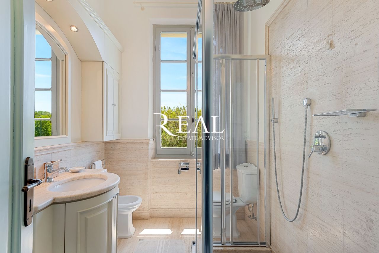 Villa en Forte dei Marmi, Italia, 450 m² - imagen 14