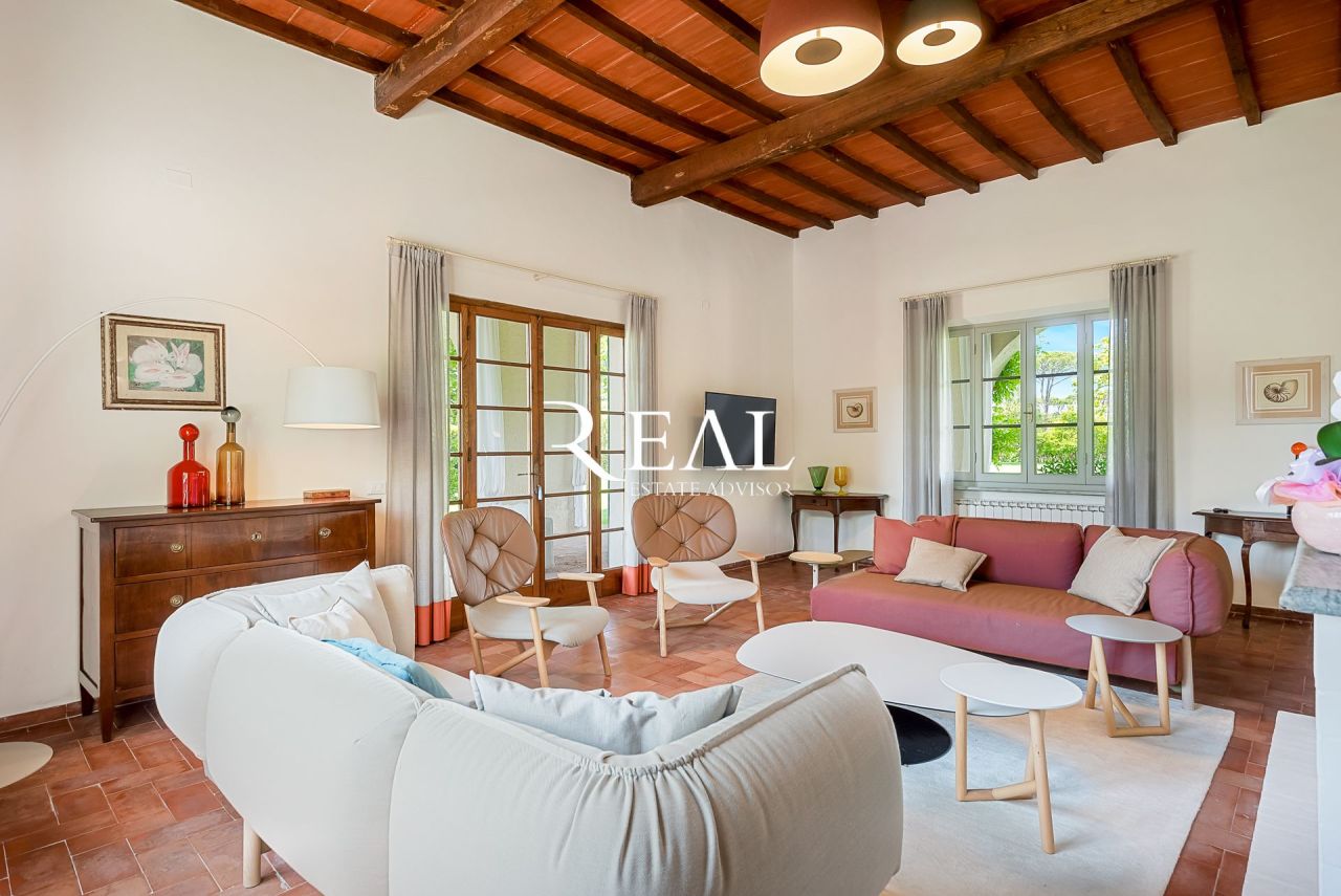 Villa en Forte dei Marmi, Italia, 450 m² - imagen 8