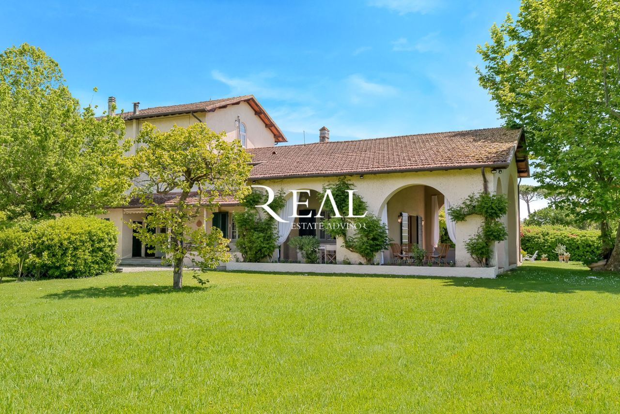 Villa en Forte dei Marmi, Italia, 450 m² - imagen 4