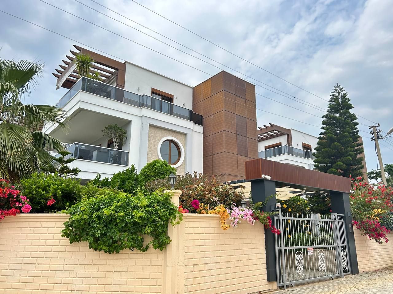 Villa à Alanya, Turquie, 240 m² - image 2