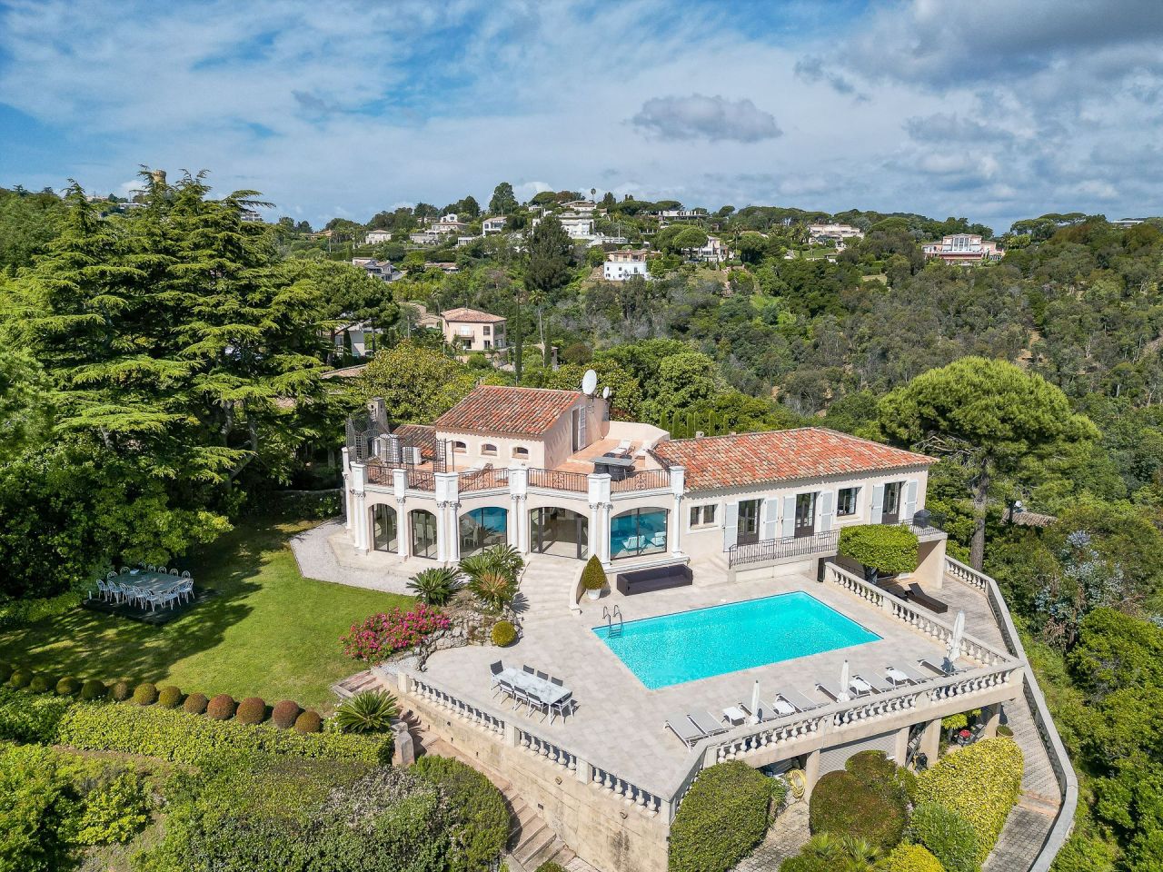 Villa in Cannes, Frankreich, 600 m² - Foto 1