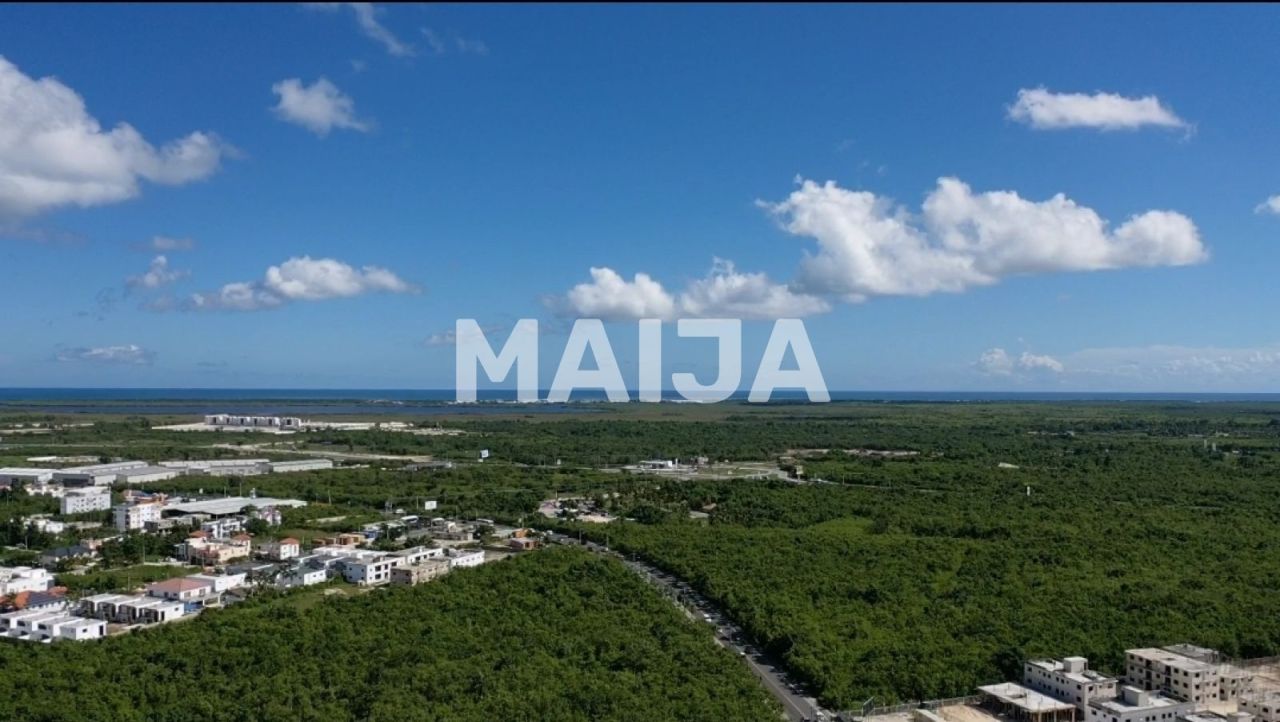 Land in Punta Cana, Dominican Republic, 57 345.74 m² - picture 1