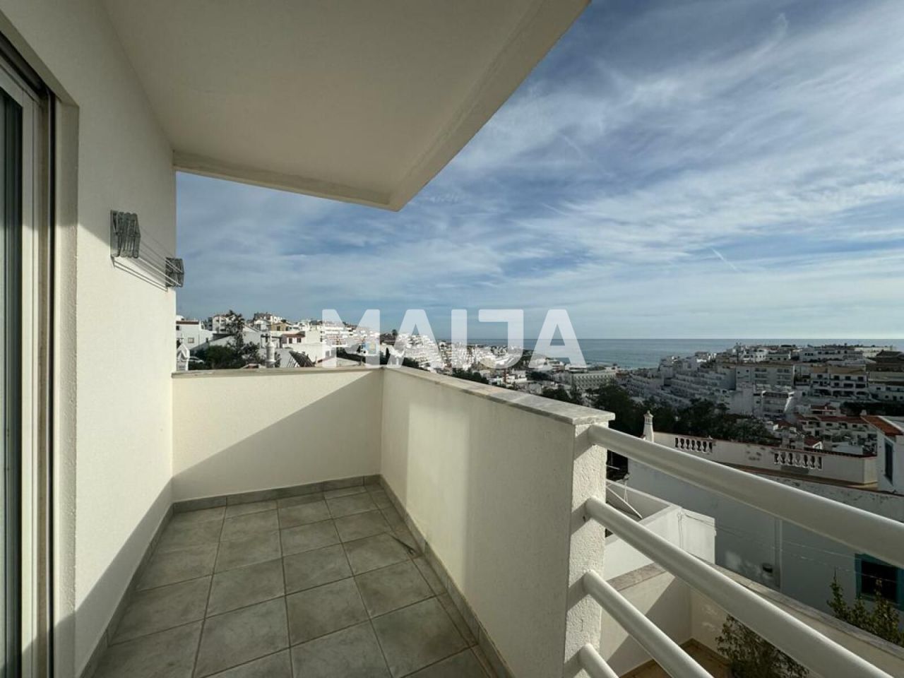 Apartamento en Albufeira, Portugal, 88.5 m² - imagen 1