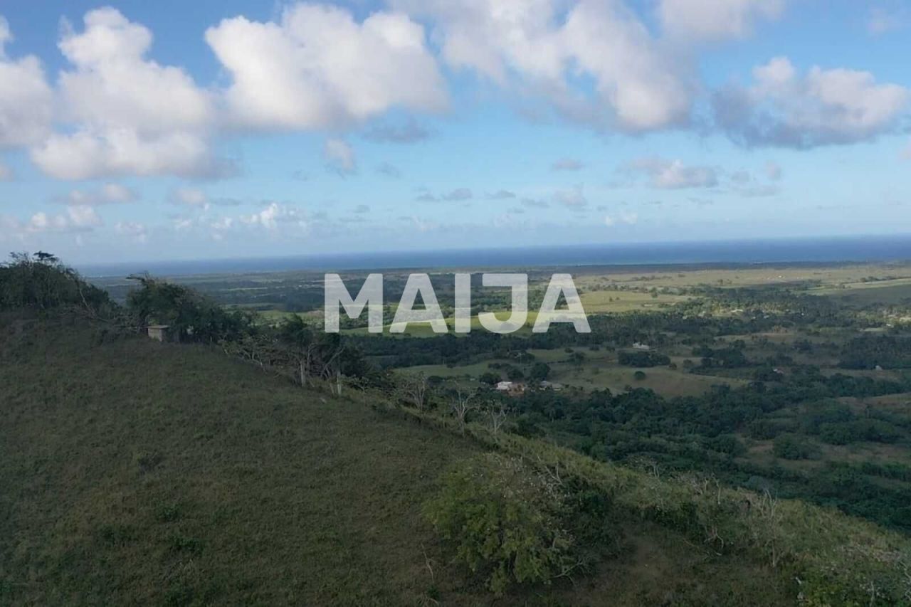 Terreno El Cedro, República Dominicana, 408 759 m² - imagen 1