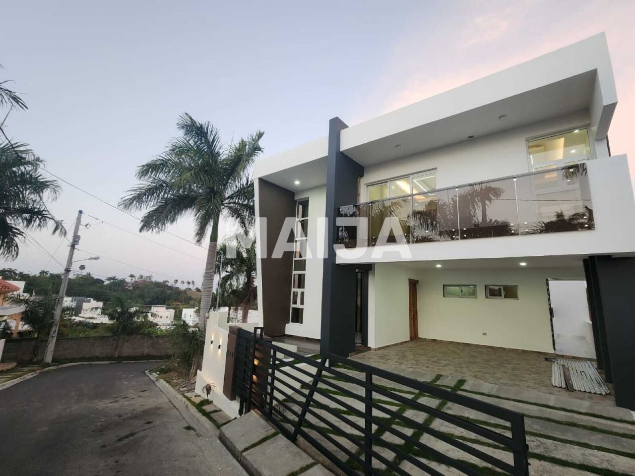 Haus in Puerto Plata, Dominikanische Republik, 372 m² - Foto 1