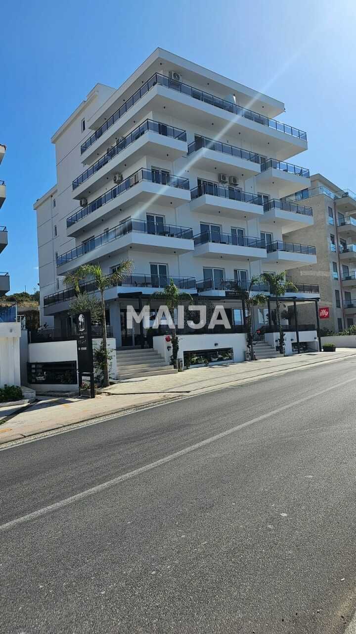 Appartement à Saranda, Albanie, 80.57 m² - image 1