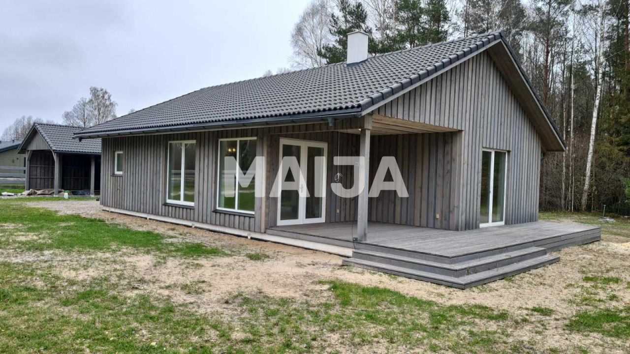 House Upesgriva, Latvia, 99.4 m² - picture 1