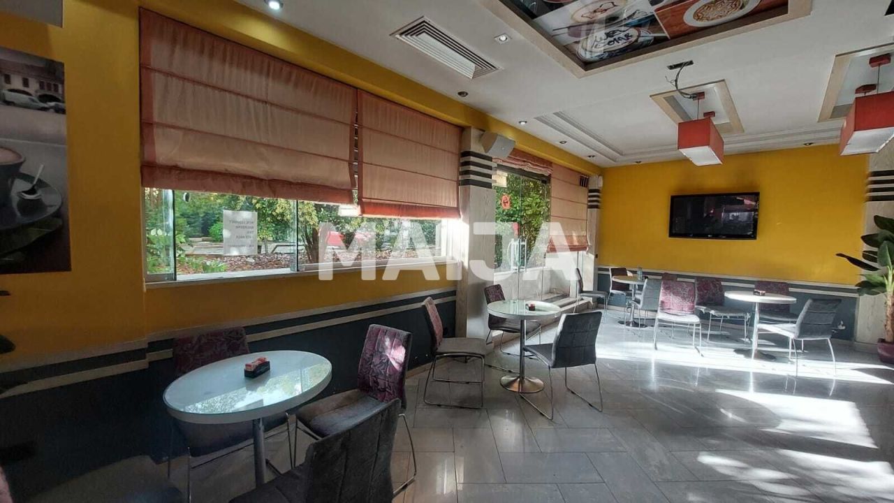 Café, restaurant à Tirana, Albanie, 180 m² - image 2