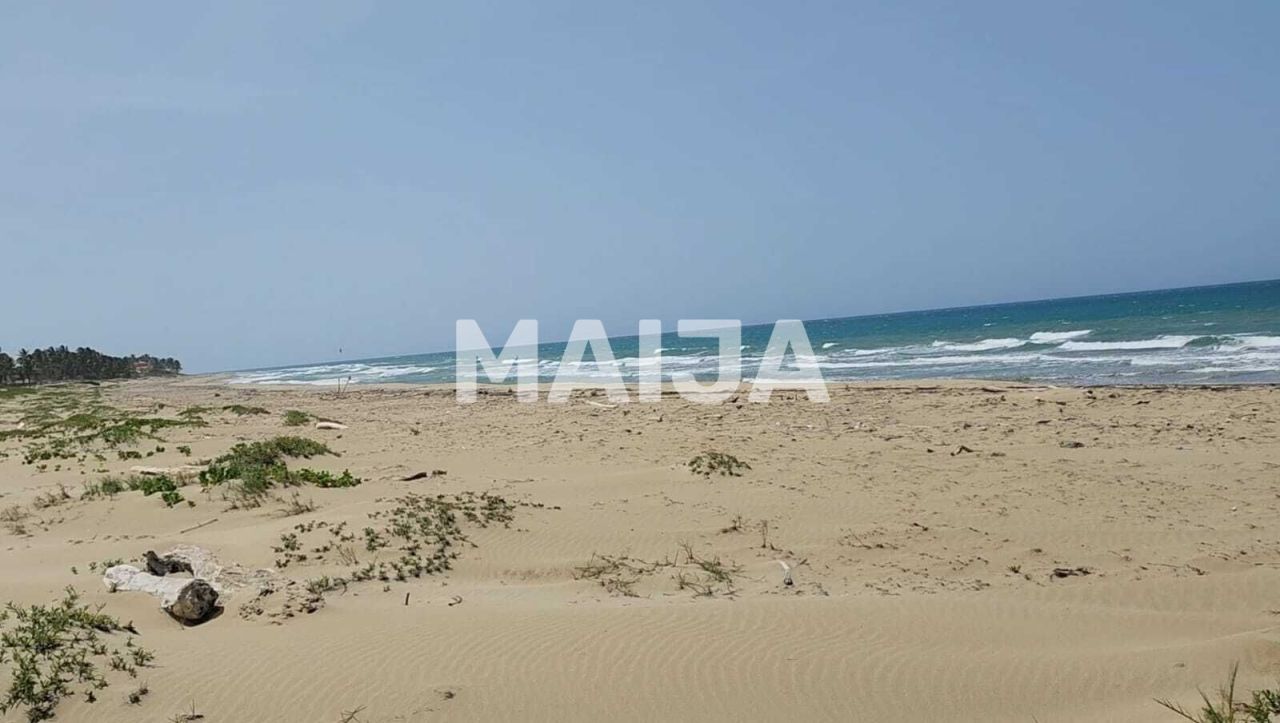 Land in Cabarete, Dominican Republic, 8 069 m² - picture 2