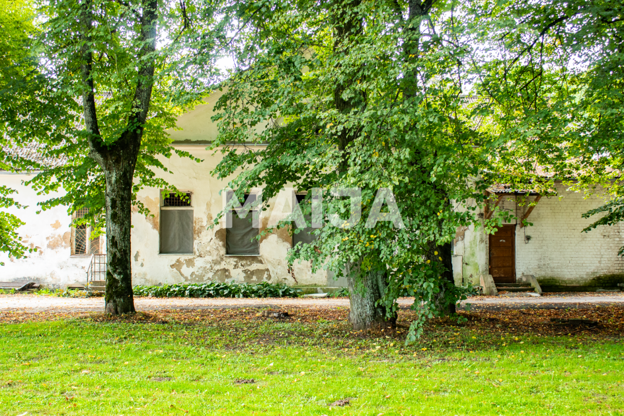 Büro in Iecava, Lettland, 530 m² - Foto 2