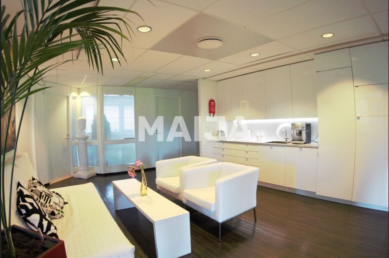 Office in Espoo, Finland, 1 787 m² - picture 3