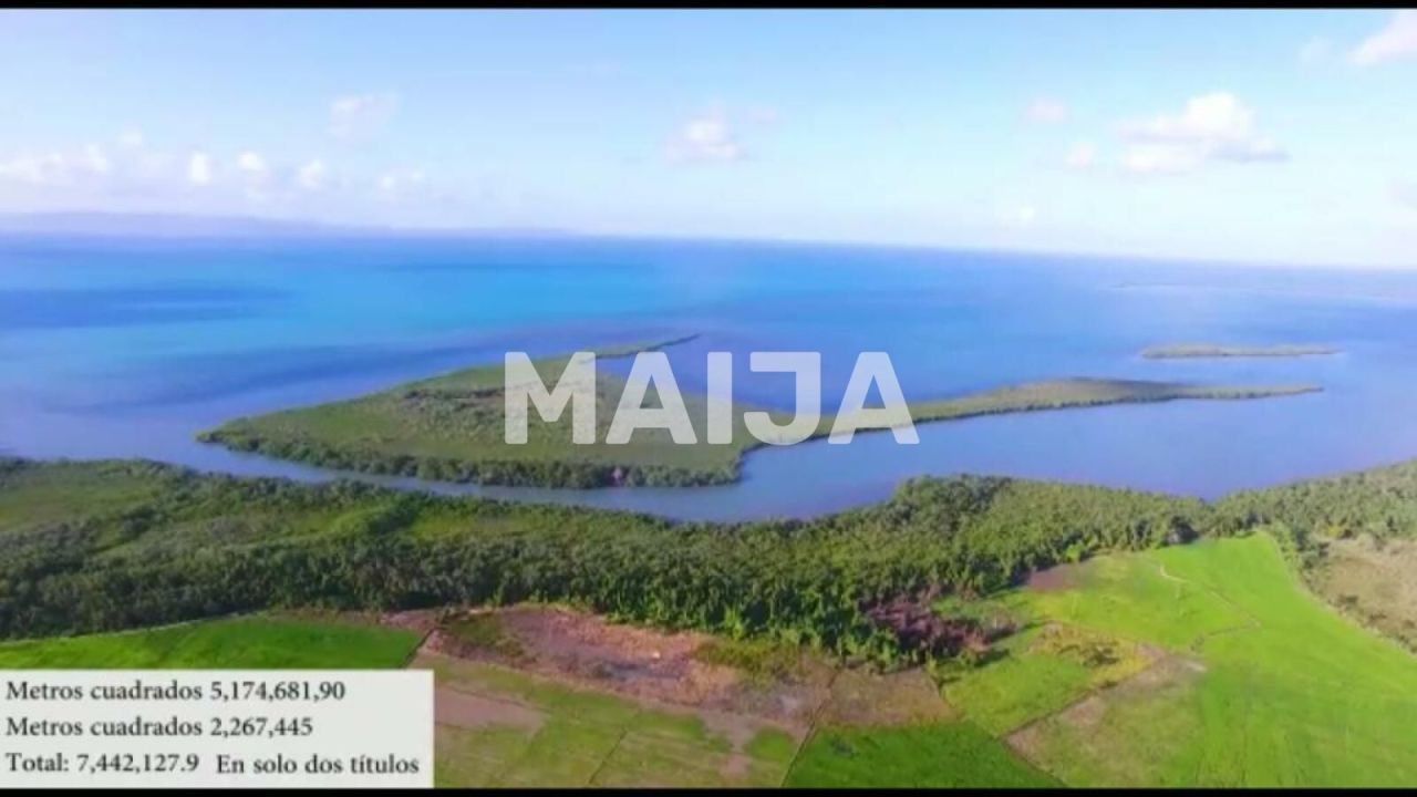 Terreno en Miches, República Dominicana, 7 441 106.9 m² - imagen 4