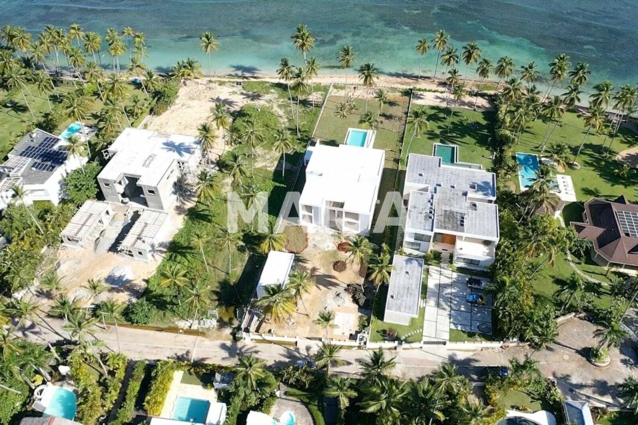 Land in Las Terrenas, Dominican Republic, 2 700 m² - picture 5