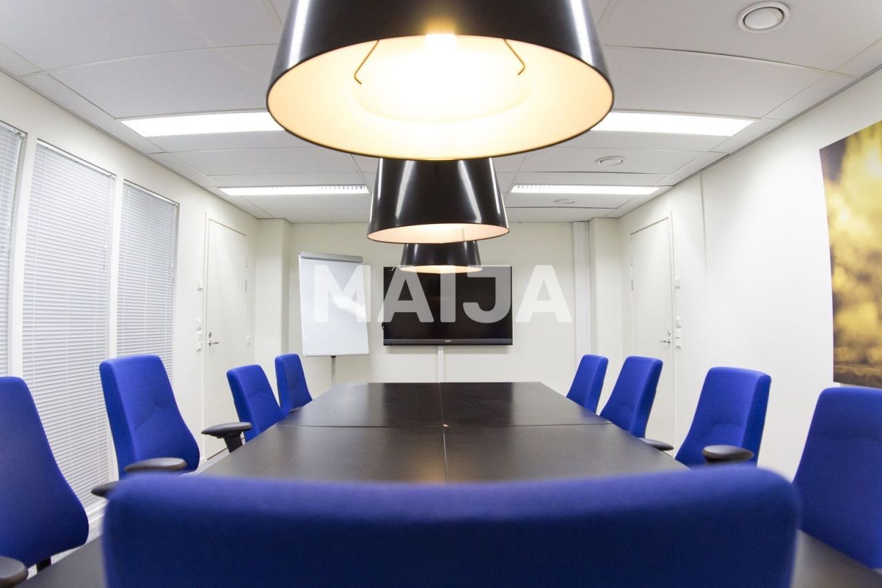 Office in Espoo, Finland, 1 787 m² - picture 5