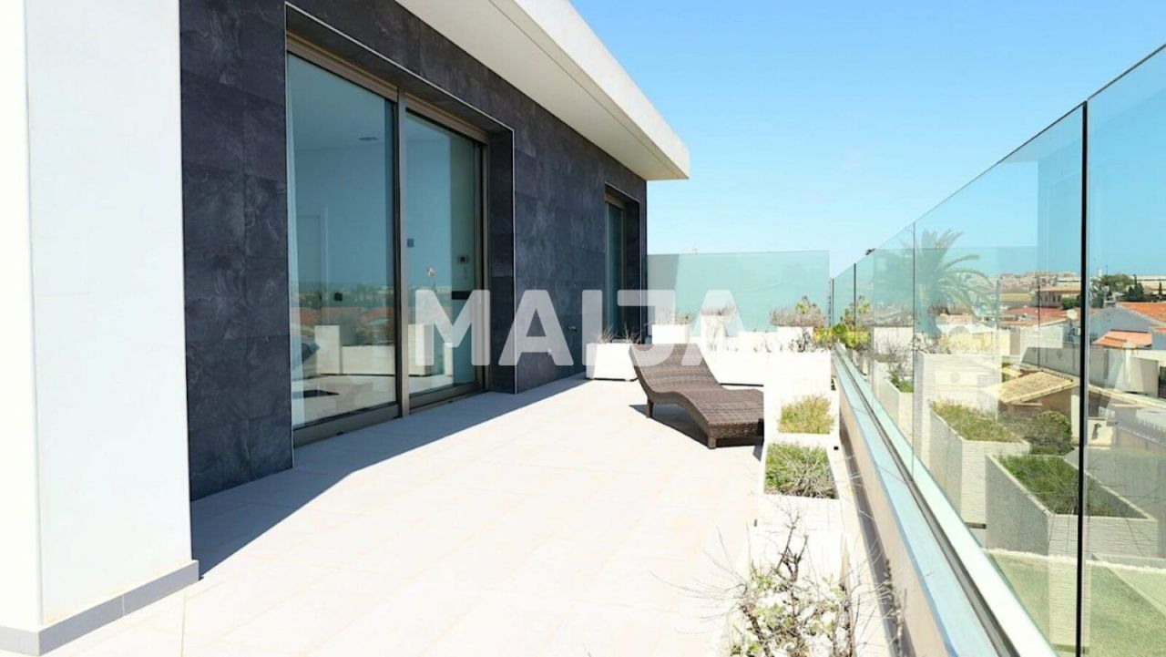 Casa a Torrevieja, Spagna, 145 m² - foto 6