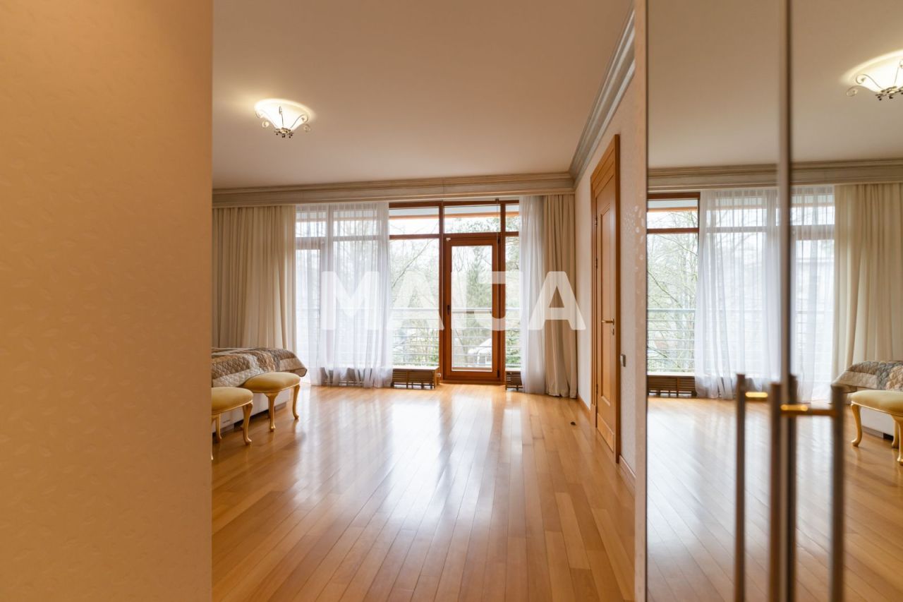 Appartement à Jūrmala, Lettonie, 330 m² - image 6