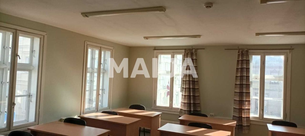 Flat in Liepaja, Latvia, 1 062 m² - picture 9