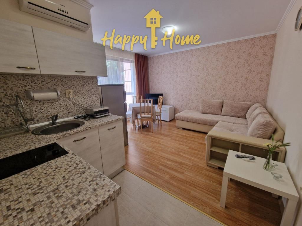 Appartement à Slantchev Briag, Bulgarie, 65 m² - image 1