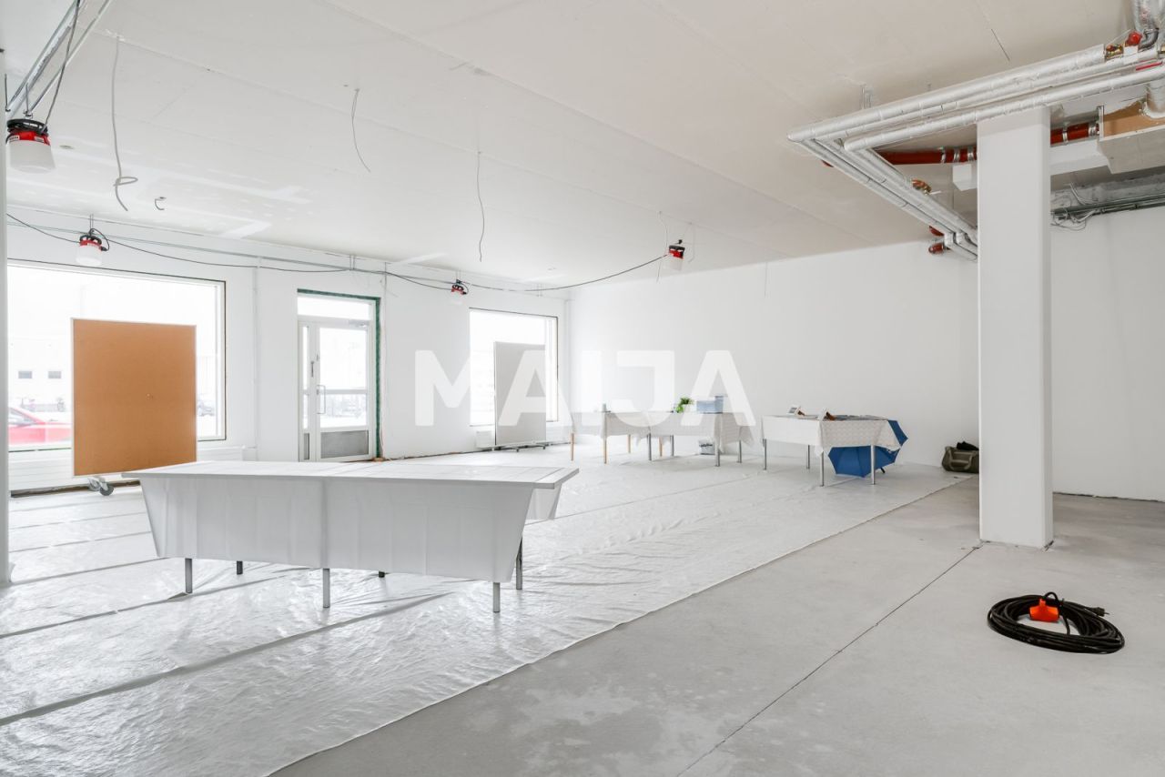 Oficina Raahe, Finlandia, 152.5 m² - imagen 10