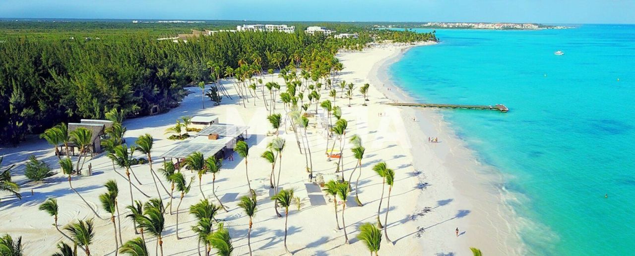 Villa in Cap Cana, Dominican Republic, 1 036.47 m² - picture 12