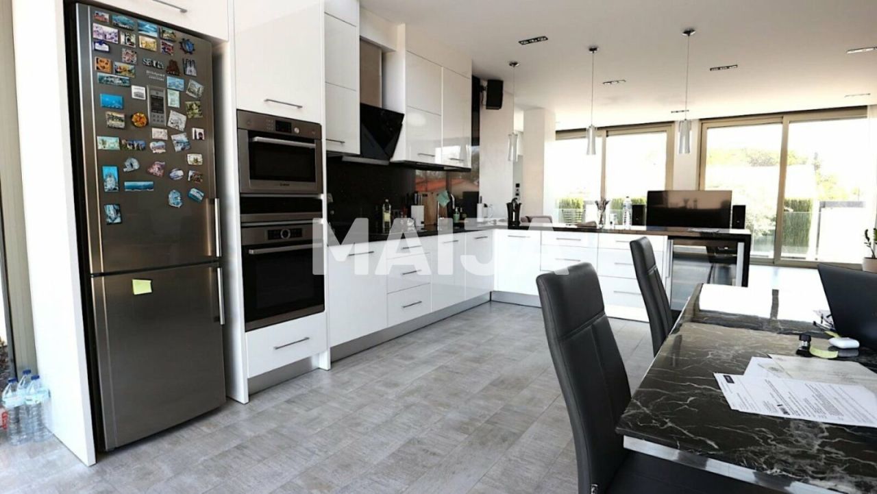 Casa a Torrevieja, Spagna, 145 m² - foto 12