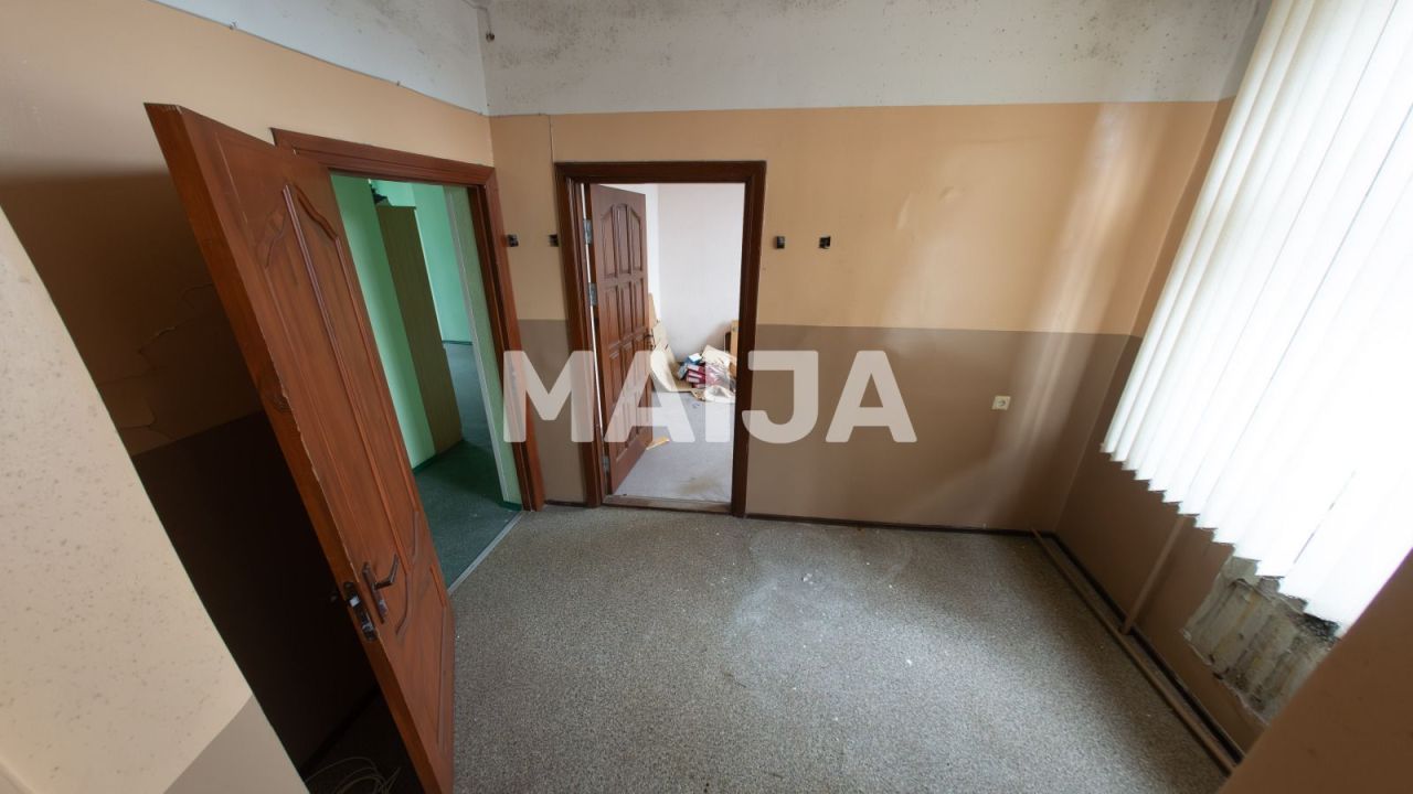 Office in Daugavpils, Latvia, 2 000 m² - picture 15