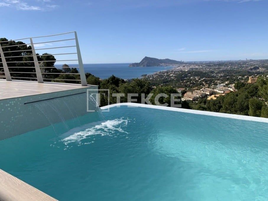 Villa à Altea, Espagne, 385 m² - image 2